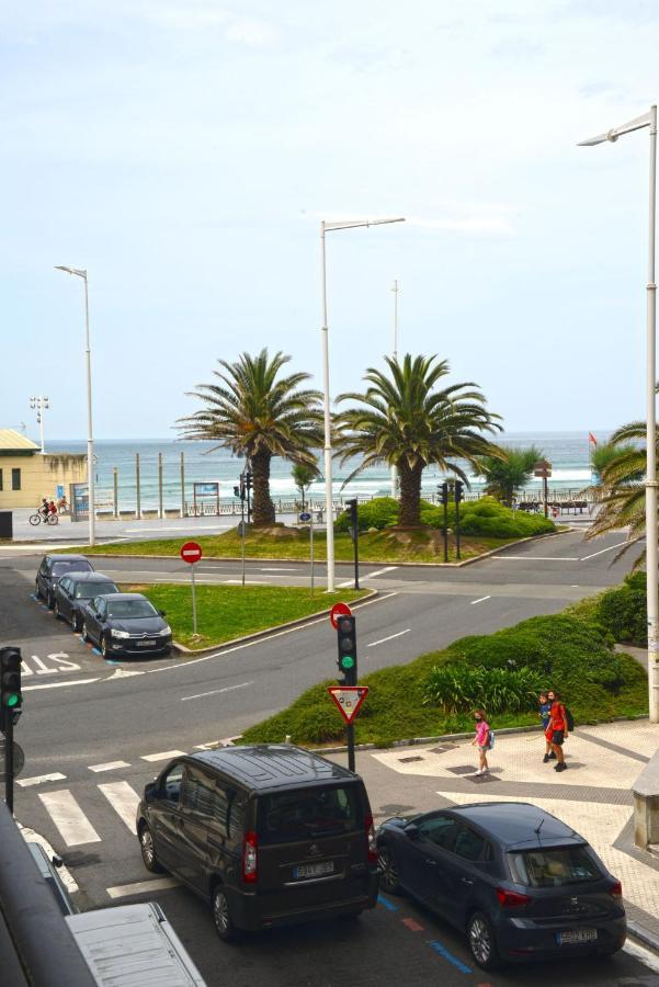 Go Donosti Zurriola Sight San Sebastián Exterior photo